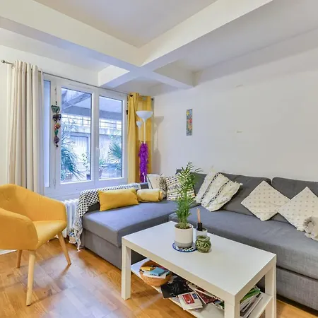 Sublime Apt In Paris